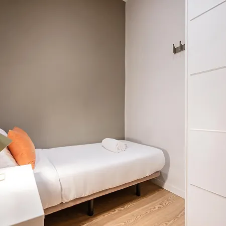 Aparthotel Sweett - La Villarroel