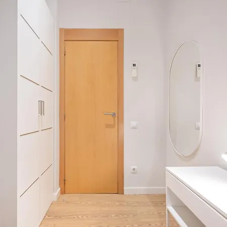 Sweett - La Villarroel Aparthotel Barcelona