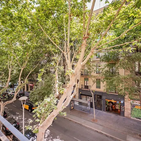 Sweett - La Villarroel 4* Barcelona