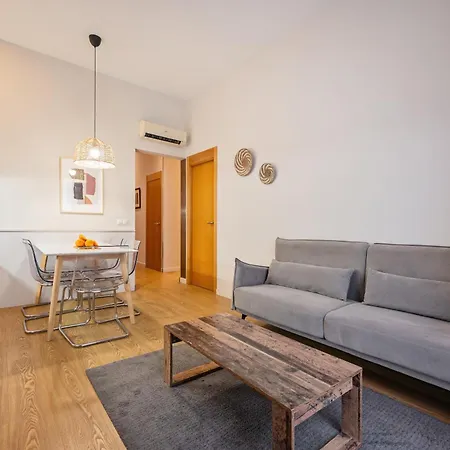Sweett - La Villarroel Aparthotel Barcelona