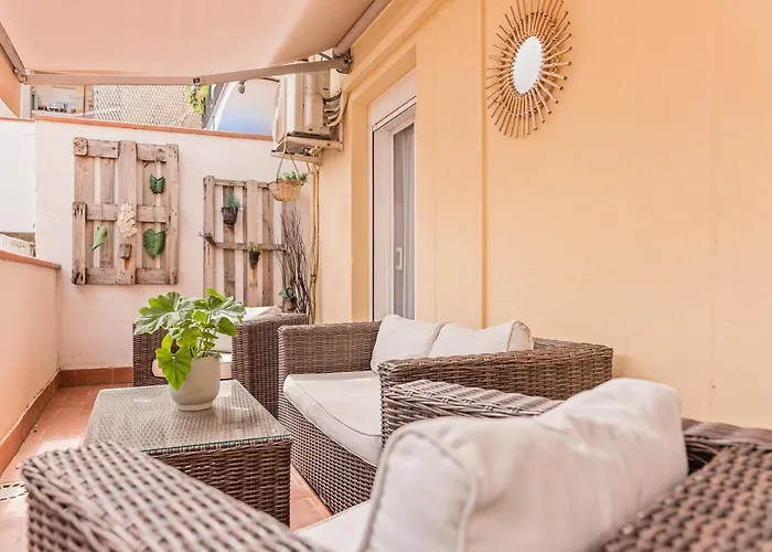 Aparthotel Sweett - La Villarroel 4*